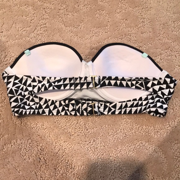 Strapless bikini - Picture 2 of 3